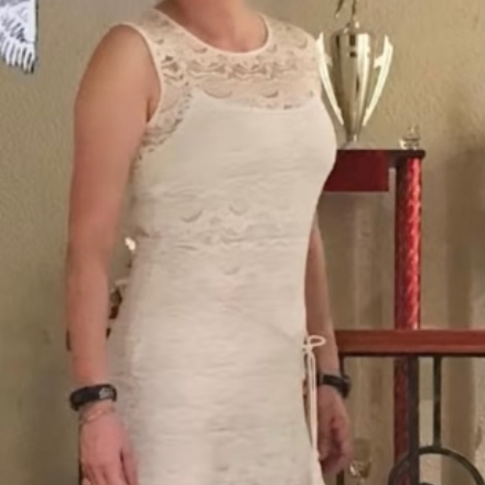 NEIMAN MARCUS DRESS SIZE 4